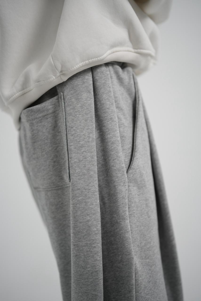 Double Pleated SweatPants (Gray)