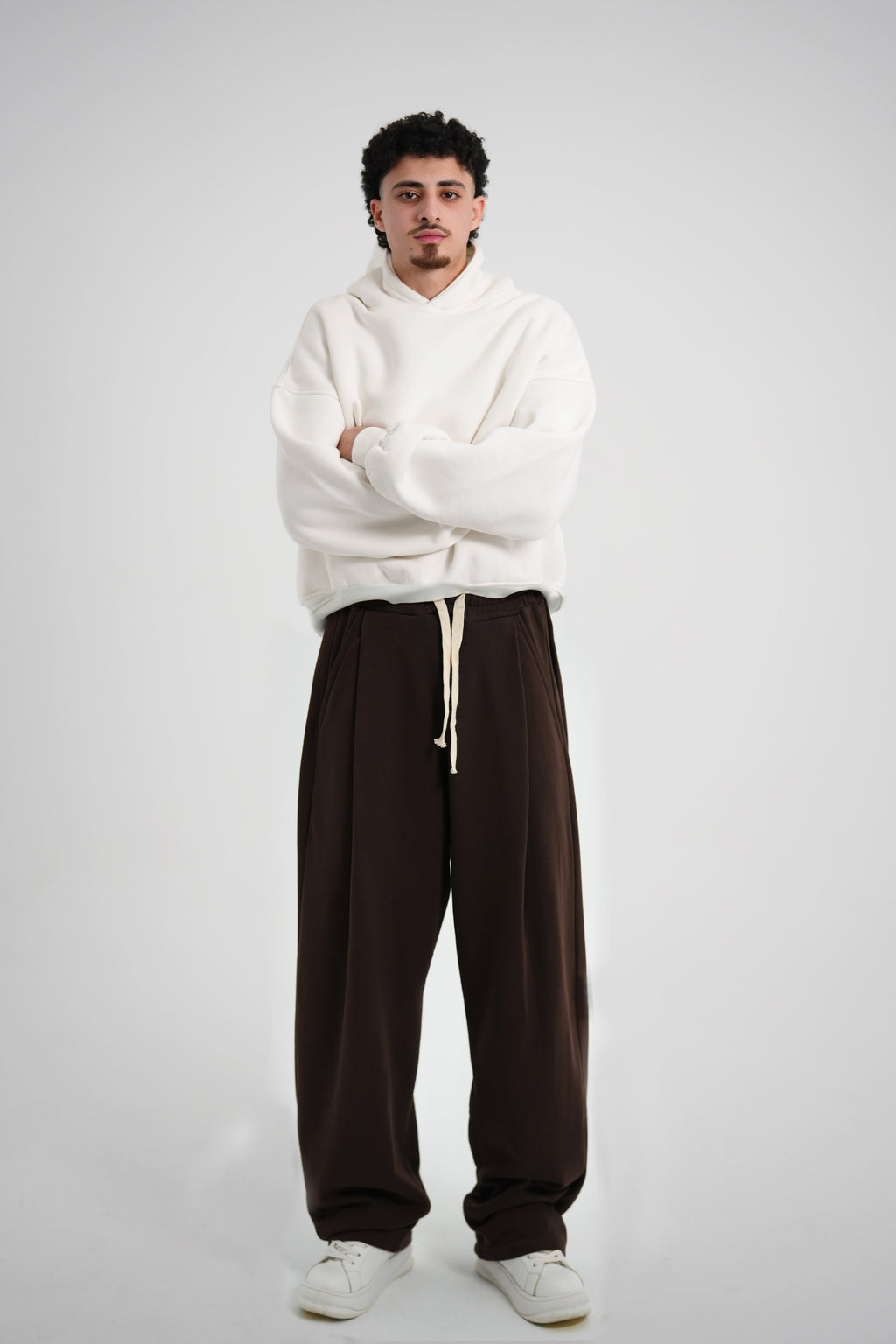 Double Pleated SweatPants (Brown)