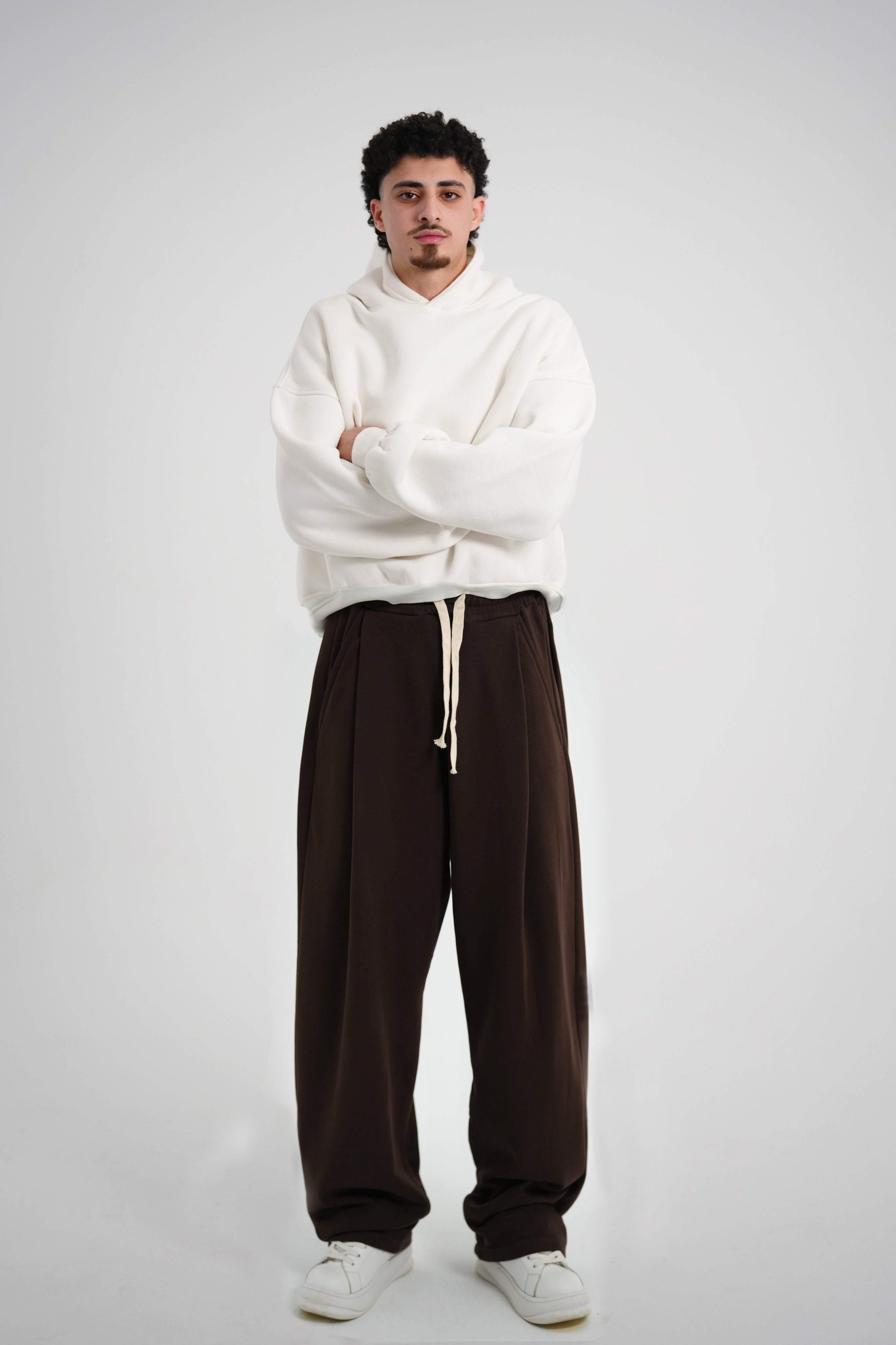 Double Pleated SweatPants (Brown)