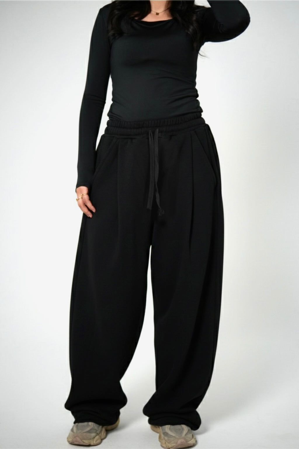 Double Pleated SweatPants (Black)
